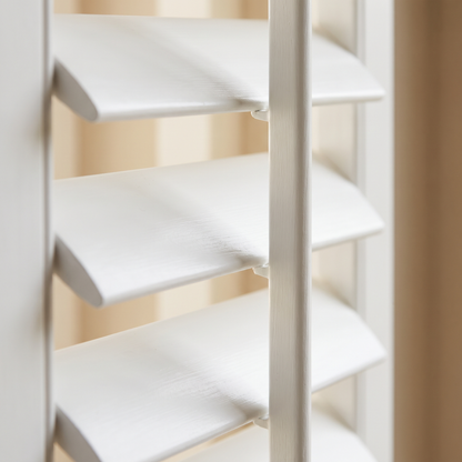 Detail van witte lamellen, 63 mm